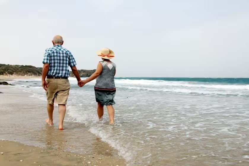 Troca de casas para aposentados: como viajar com mais frequência e mais conforto.